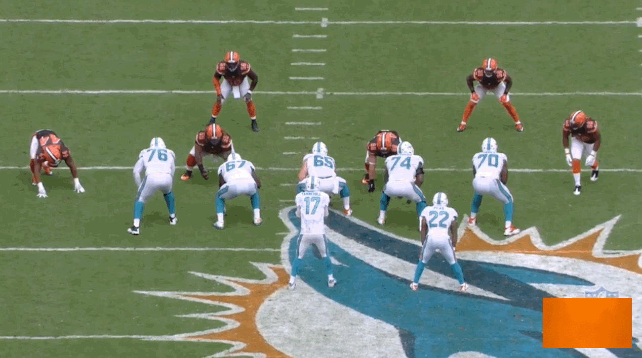 Tannehill accuracy Landry TD CLE